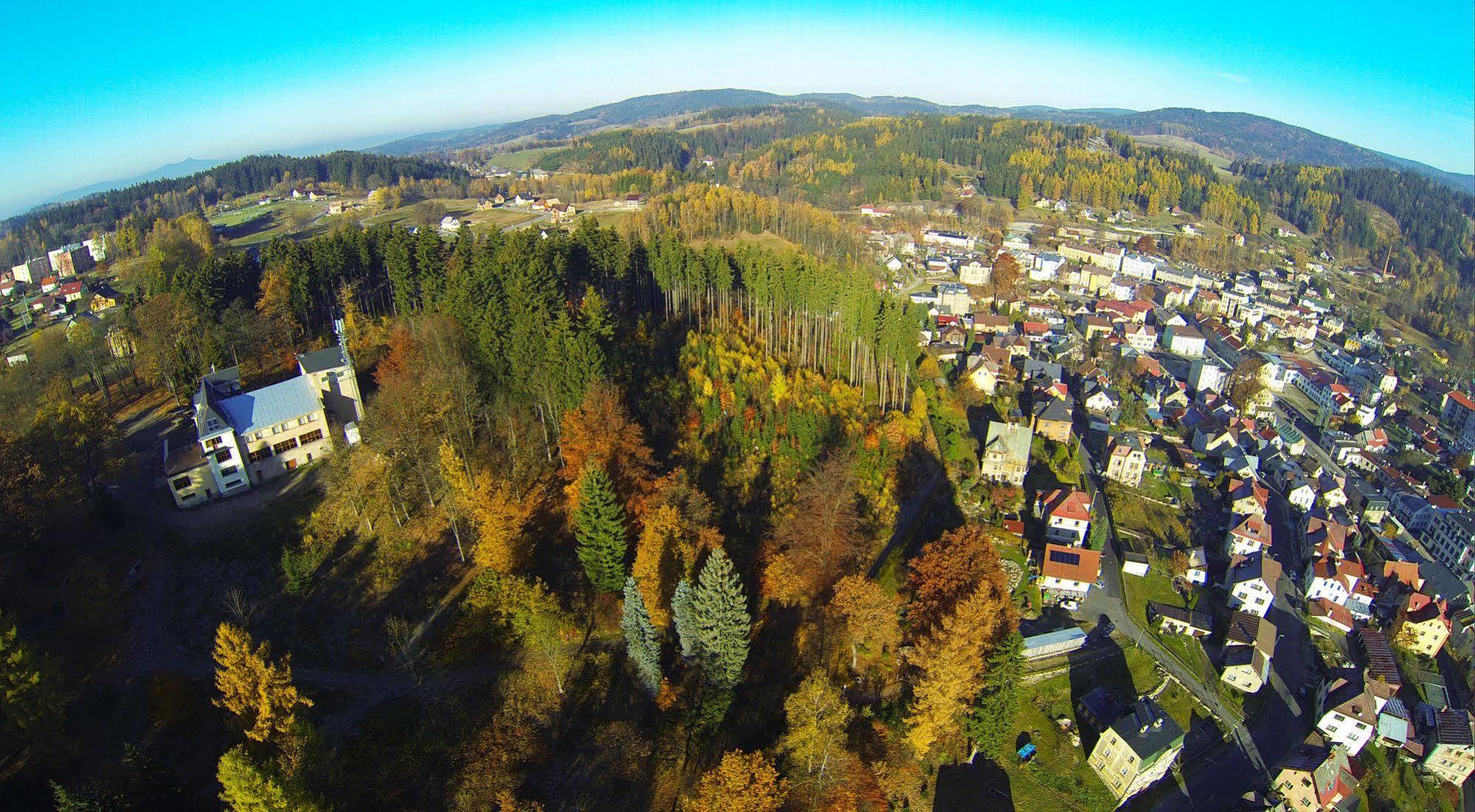 Parkhotel Smržovka Exteriör bild